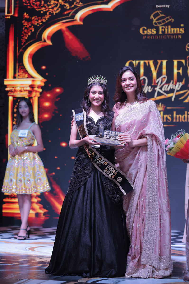 Divya Agarwal - Event Appearance — photo 5